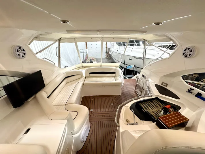 Motivation Yacht Photos Pics Perma-Teak Decking