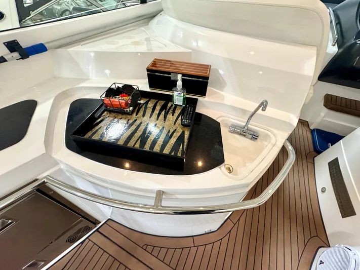 Motivation Yacht Photos Pics Cockpit Wet Bar