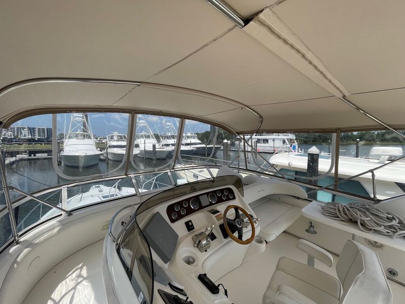 2002 Sea Ray 450 Express Bridge