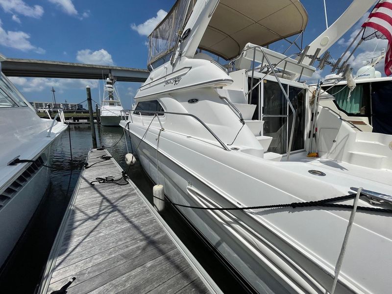 2002 Sea Ray 450 Express Bridge