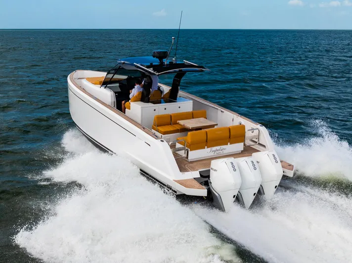 Impulso Yacht Photos Pics 