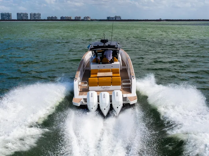 Impulso Yacht Photos Pics 