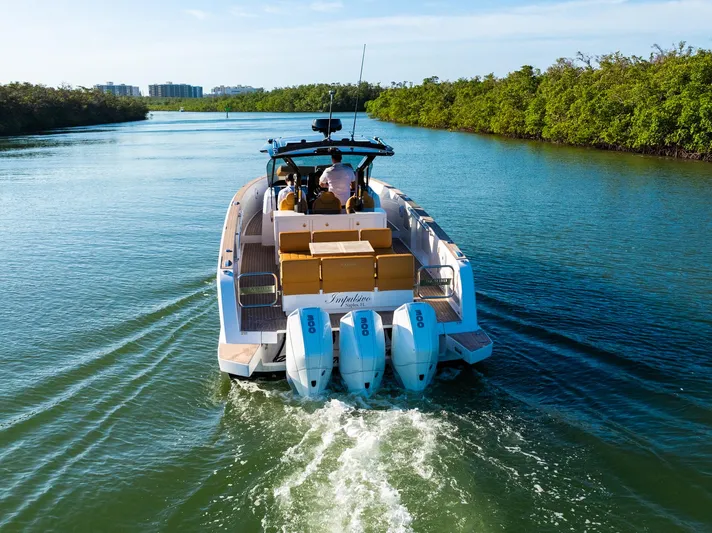 Impulso Yacht Photos Pics 