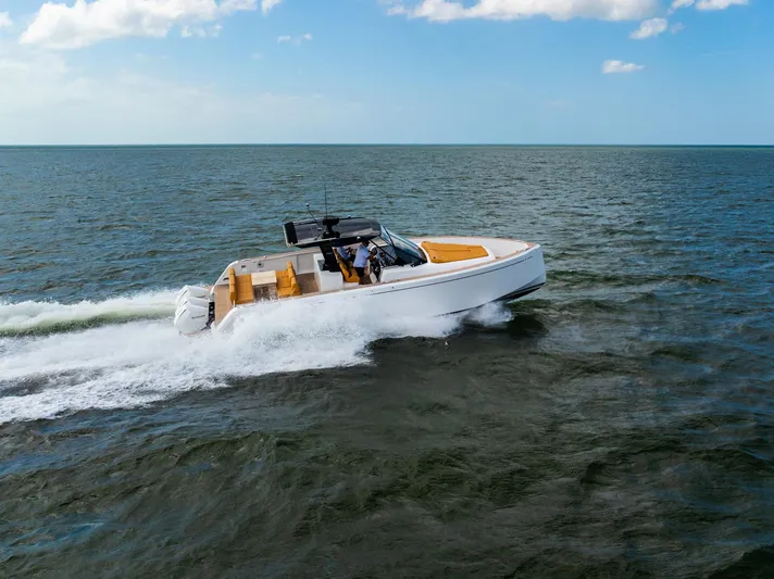 Impulso Yacht Photos Pics 