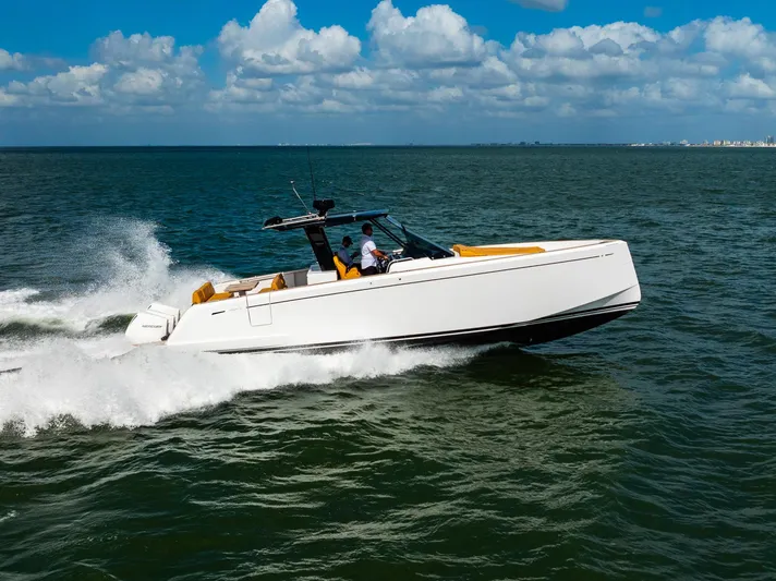 Impulso Yacht Photos Pics 