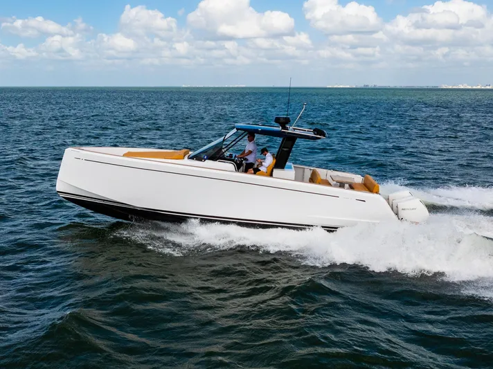 Impulso Yacht Photos Pics 