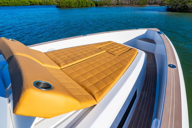 Impulso Yacht Photos Pics 