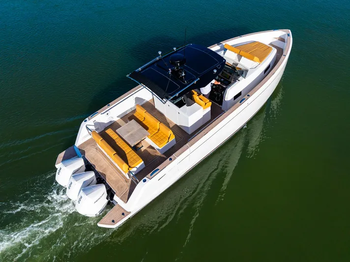 Impulso Yacht Photos Pics 