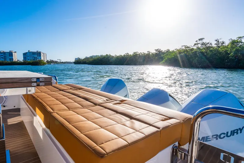 Impulso Yacht Photos Pics 