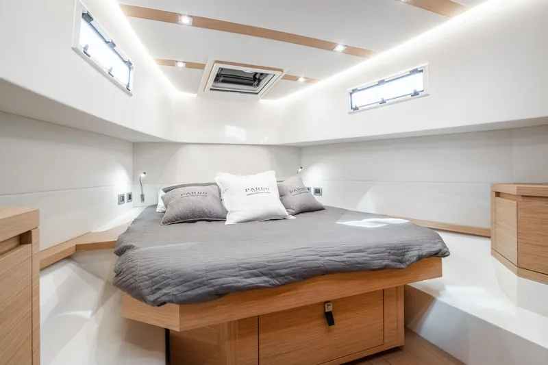 Impulso Yacht Photos Pics 