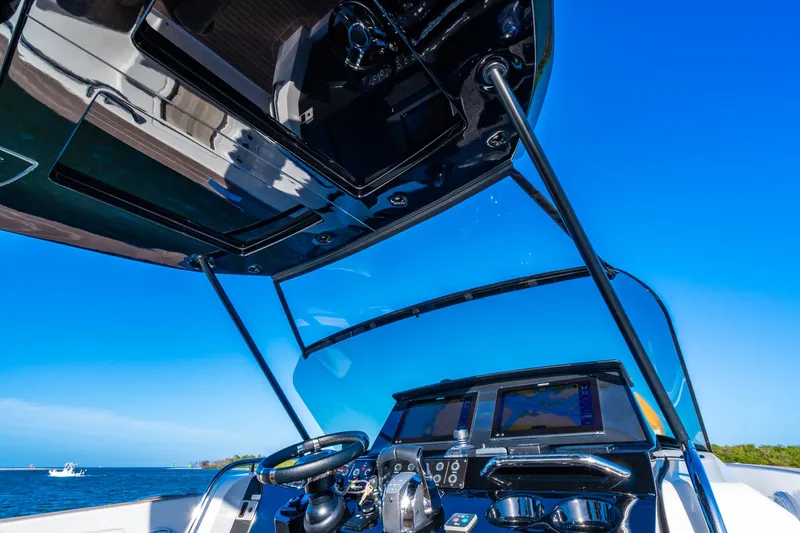 Impulso Yacht Photos Pics 