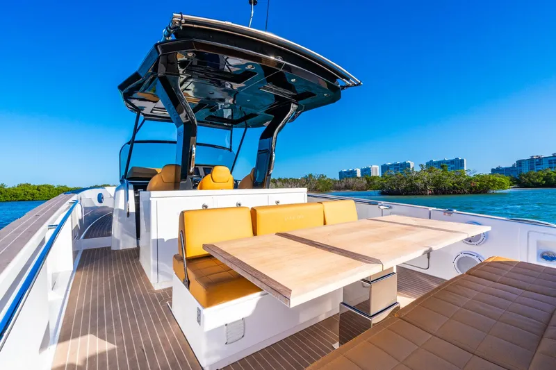 Impulso Yacht Photos Pics 