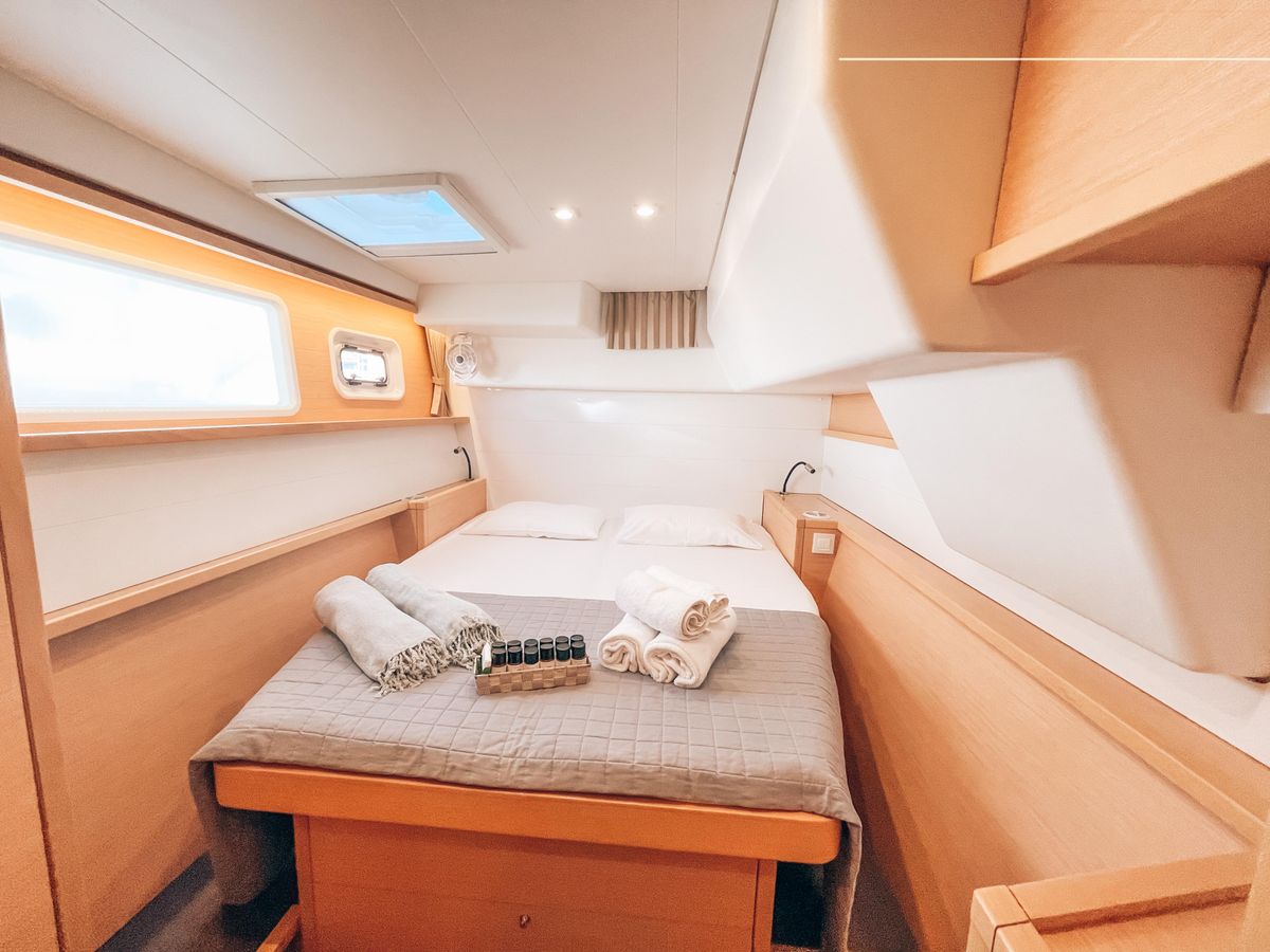 2019 Lagoon 45 
