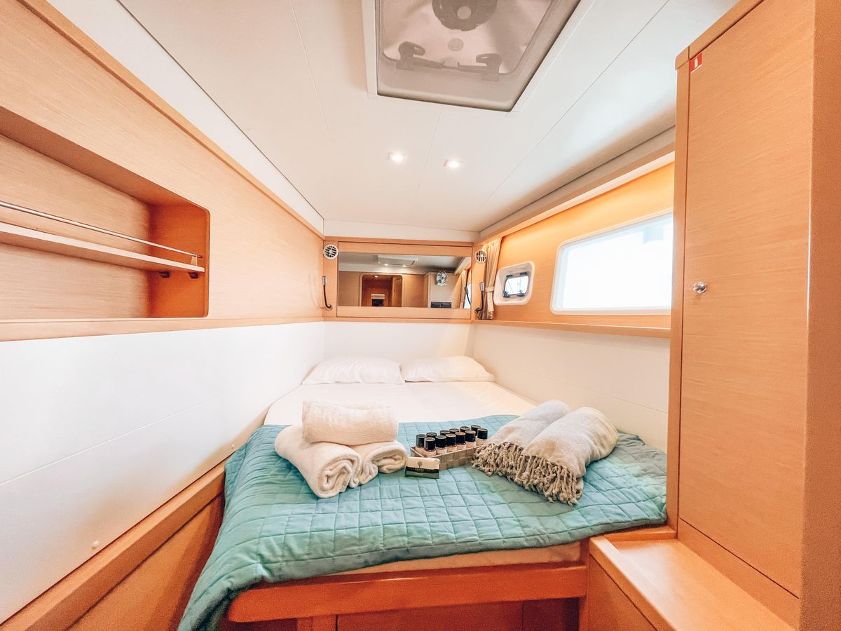 2019 Lagoon 45 