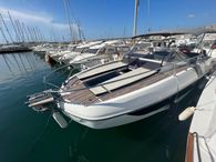 2016 Beneteau Flyer 8.8 Sundeck