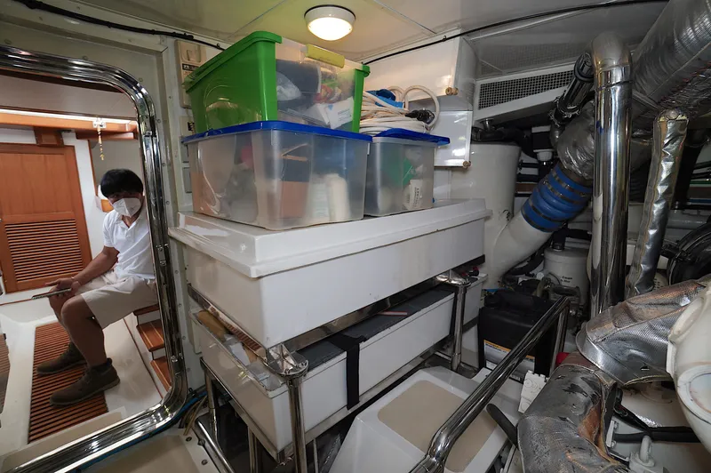 Defly Yacht Photos Pics 