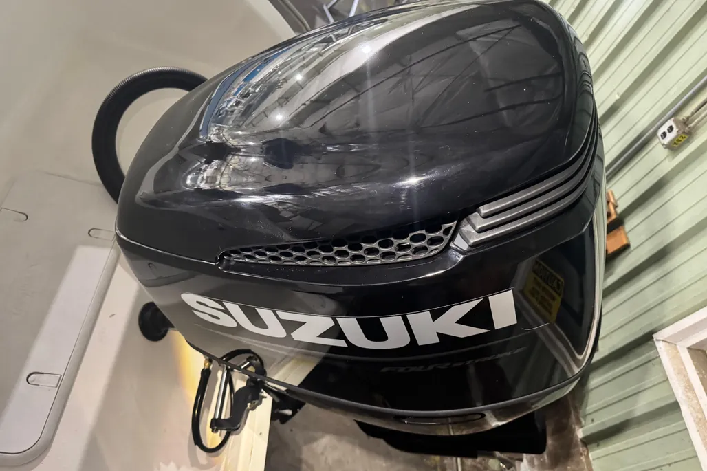 2012 Carolina Skiff Sea Chaser 2400 Offshore Centre Console for sale ...