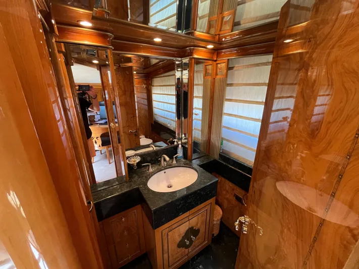 Endless Romance Yacht Photos Pics 