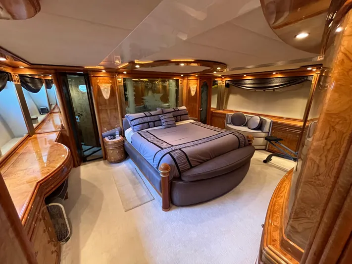 Endless Romance Yacht Photos Pics 