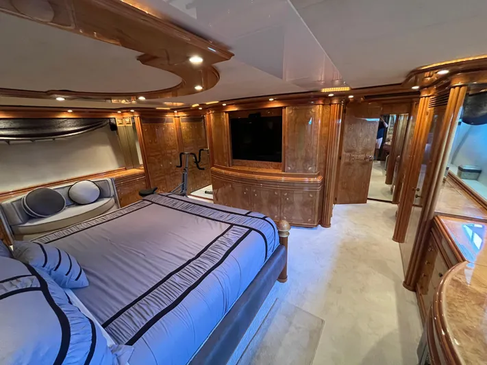 Endless Romance Yacht Photos Pics 