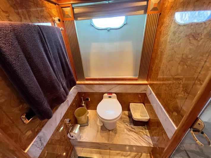 Endless Romance Yacht Photos Pics 