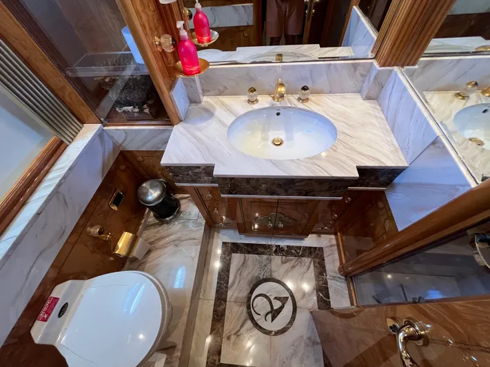 Endless Romance Yacht Photos Pics 