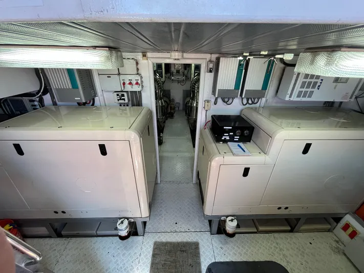 Endless Romance Yacht Photos Pics 