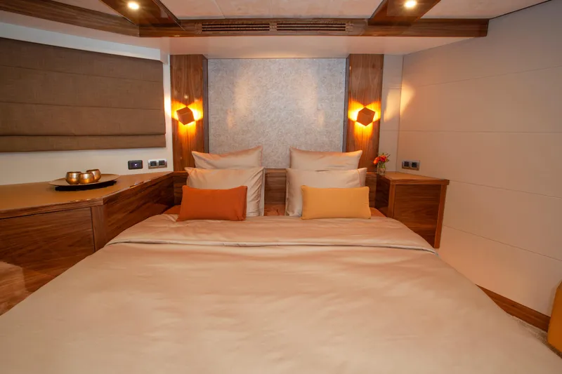  Yacht Photos Pics Luxurious bedroom interior of 2019 Van den Hoven Executive 2100 yacht.