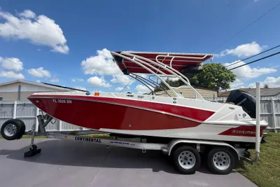Glastron GTD 220