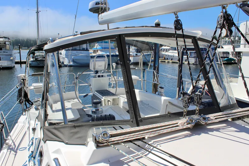 Vita E' Bella Yacht Photos Pics 