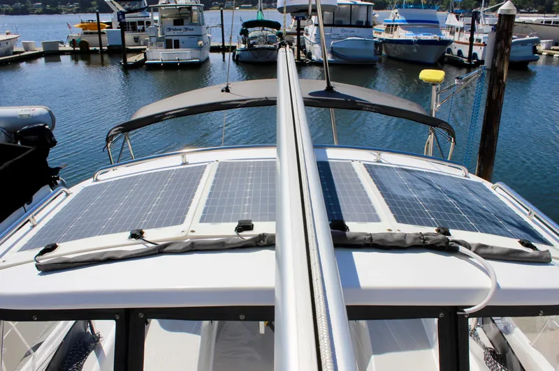 Vita E' Bella Yacht Photos Pics 