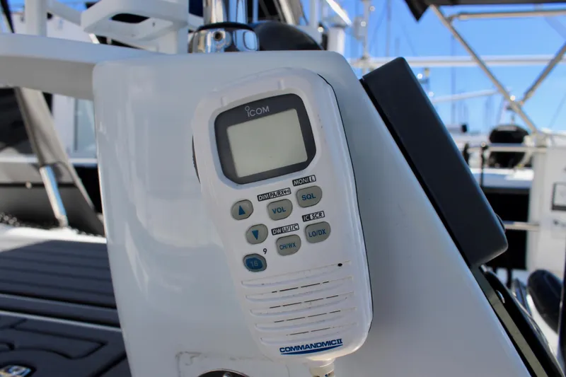 Vita E' Bella Yacht Photos Pics 