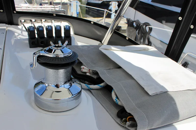 Vita E' Bella Yacht Photos Pics 