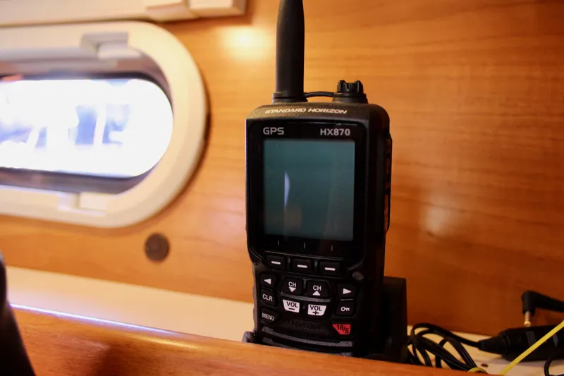 Vita E' Bella Yacht Photos Pics 