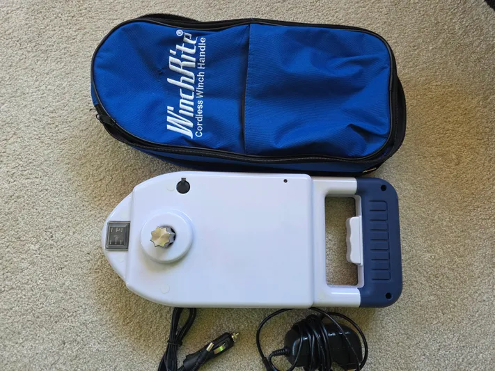 Vita E' Bella Yacht Photos Pics 