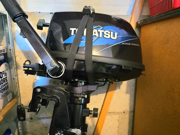 Vita E' Bella Yacht Photos Pics 