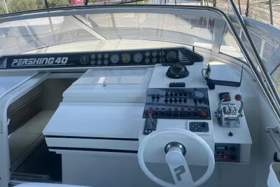 1993 Pershing 40