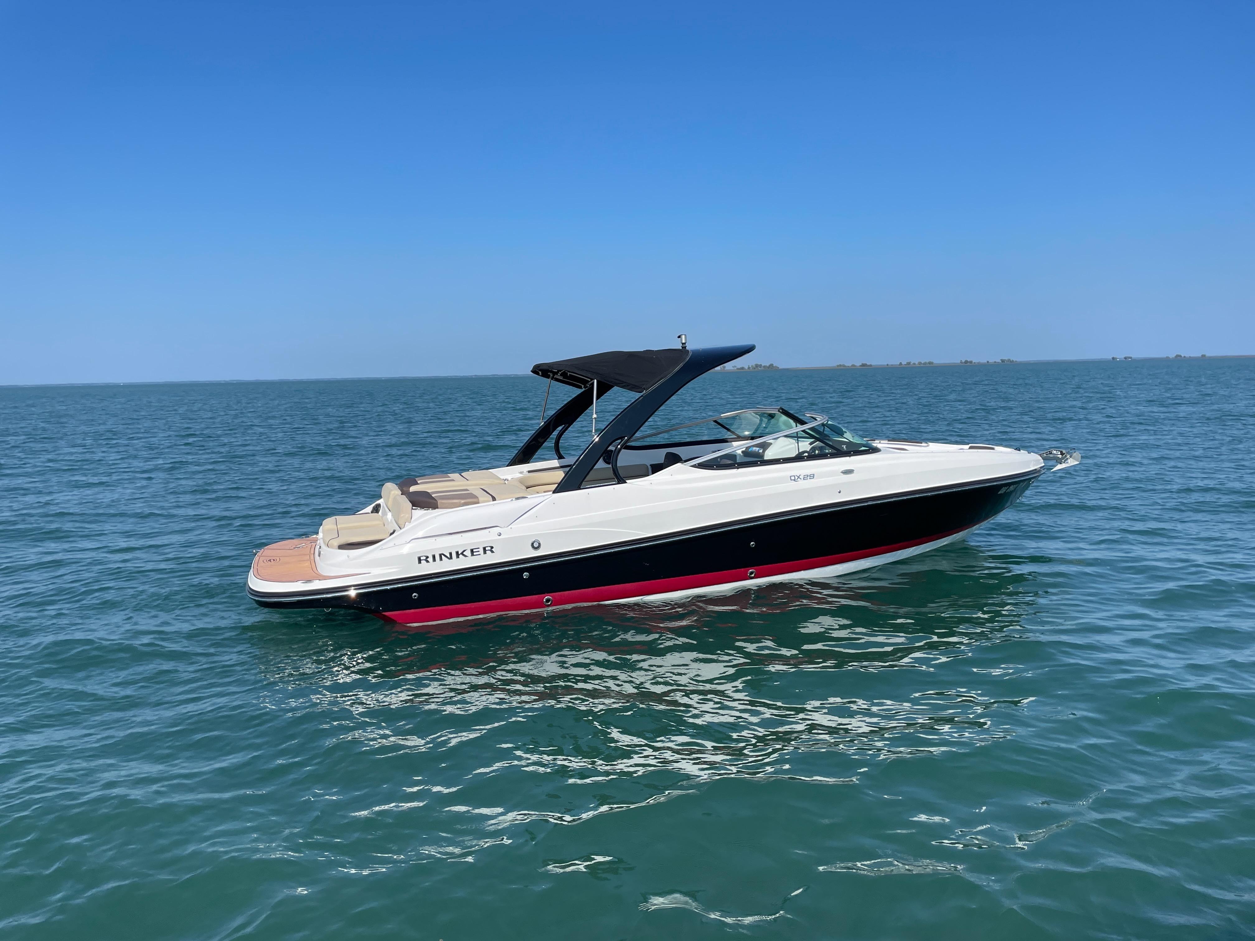 2017 Rinker 29 QX Bowrider for sale - YachtWorld