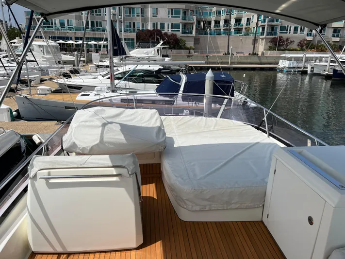 Simorgh Yacht Photos Pics 