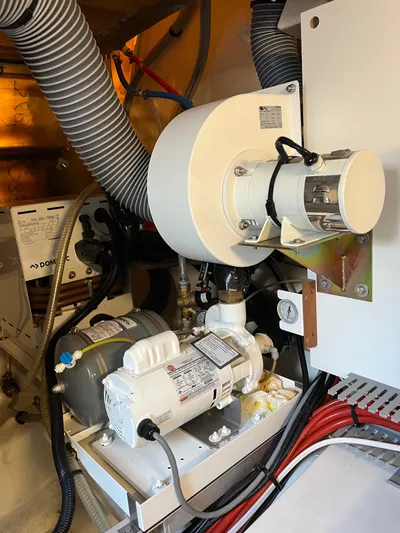 Simorgh Yacht Photos Pics 