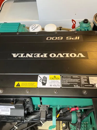 Simorgh Yacht Photos Pics 