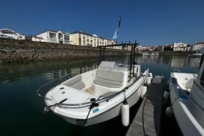 2022 Beneteau Flyer 7 SPACEdeck