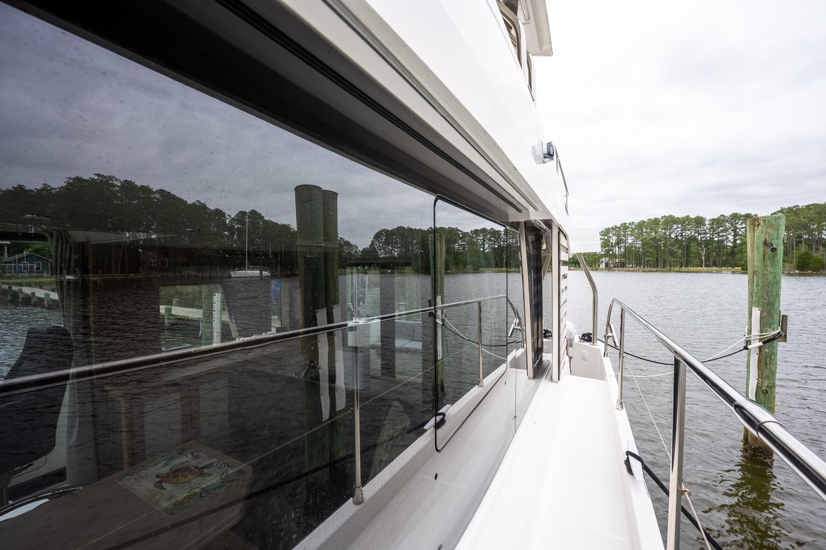 2022 Beneteau 48 
