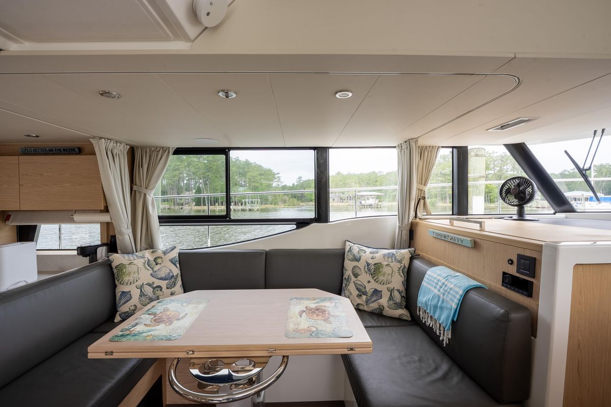 2022 Beneteau 48 