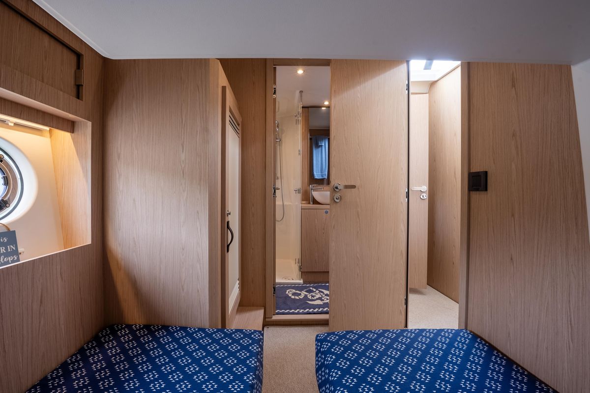 2022 Beneteau 48 