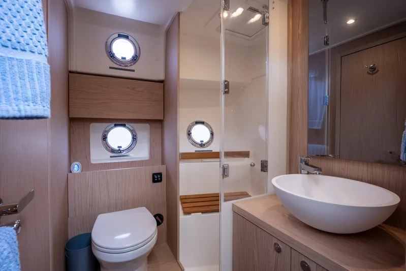 Sweetest Southern Comfort Yacht Photos Pics 