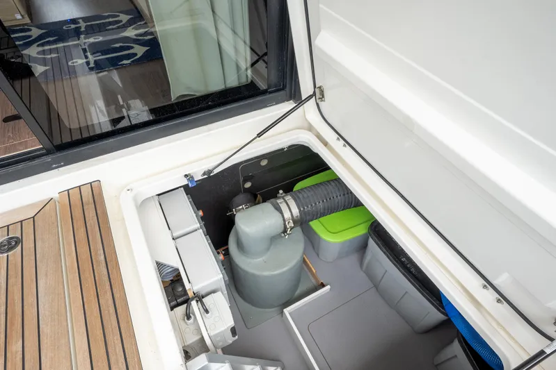 Sweetest Southern Comfort Yacht Photos Pics 