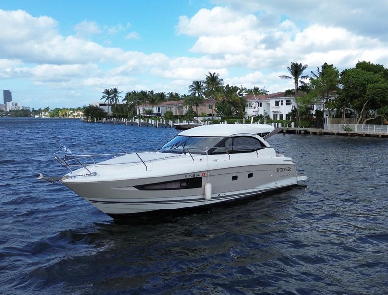 2016 Jeanneau Leader 36