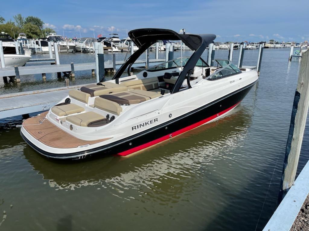 2017 Rinker 29 QX Bowrider for sale - YachtWorld