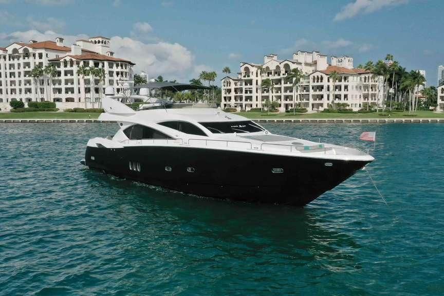 2006 Sunseeker 82 